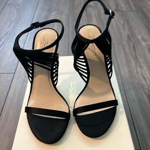 Vince Camuto, size 9M, black satin heels, never worn-brand-new